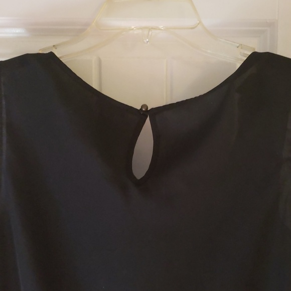 Black shell top - Picture 3 of 3